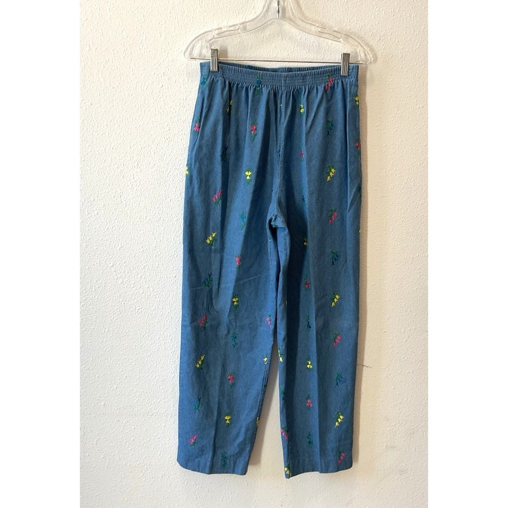 Vintage Sanibel Sport Denim Pant with Floral Embroidery Stretchy Waistband Sz L